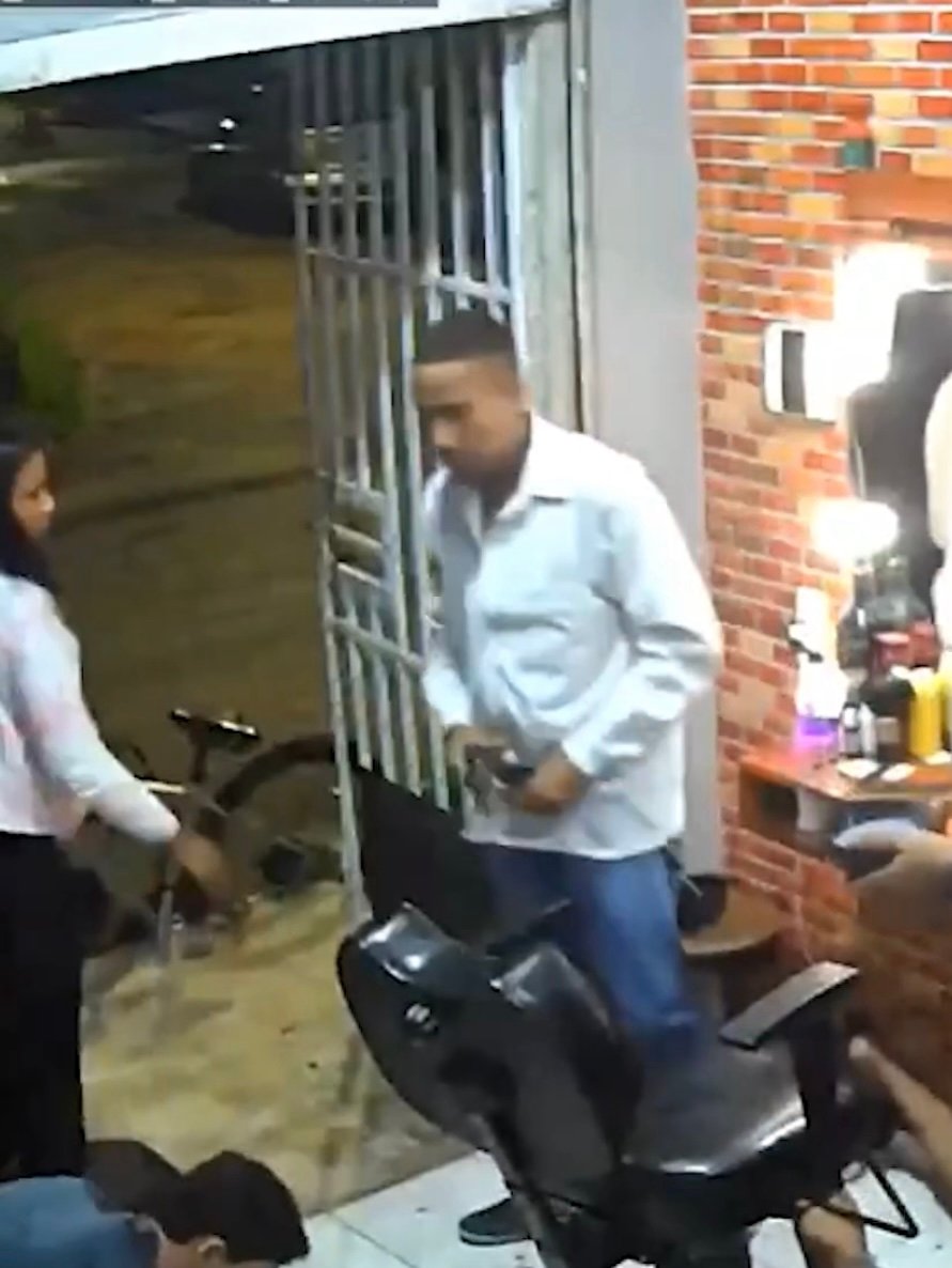 Assalto Brutal: Casal Armado Aterroriza Barbearia no Conjunto Sideral, na Grande Belém